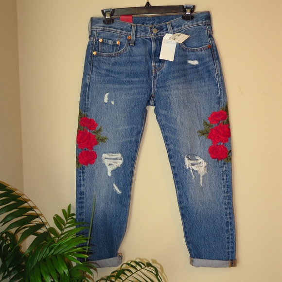 Levi's 501 Tapered Leg Rose Embroidered Jeans *NWT - Picture 4 of 8